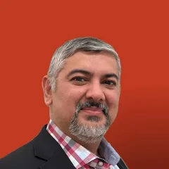 Oz L., CEO, RunFutureProof
